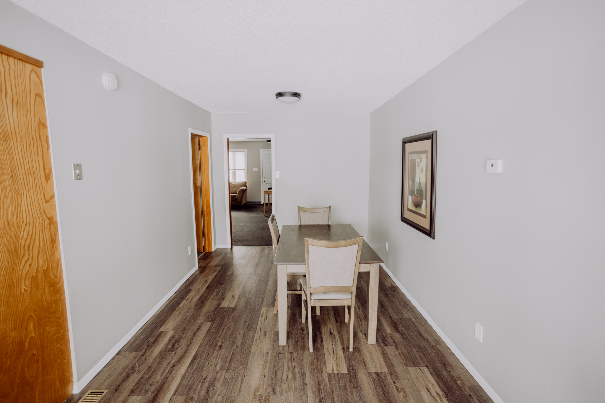 Loon's Nest 304 dining