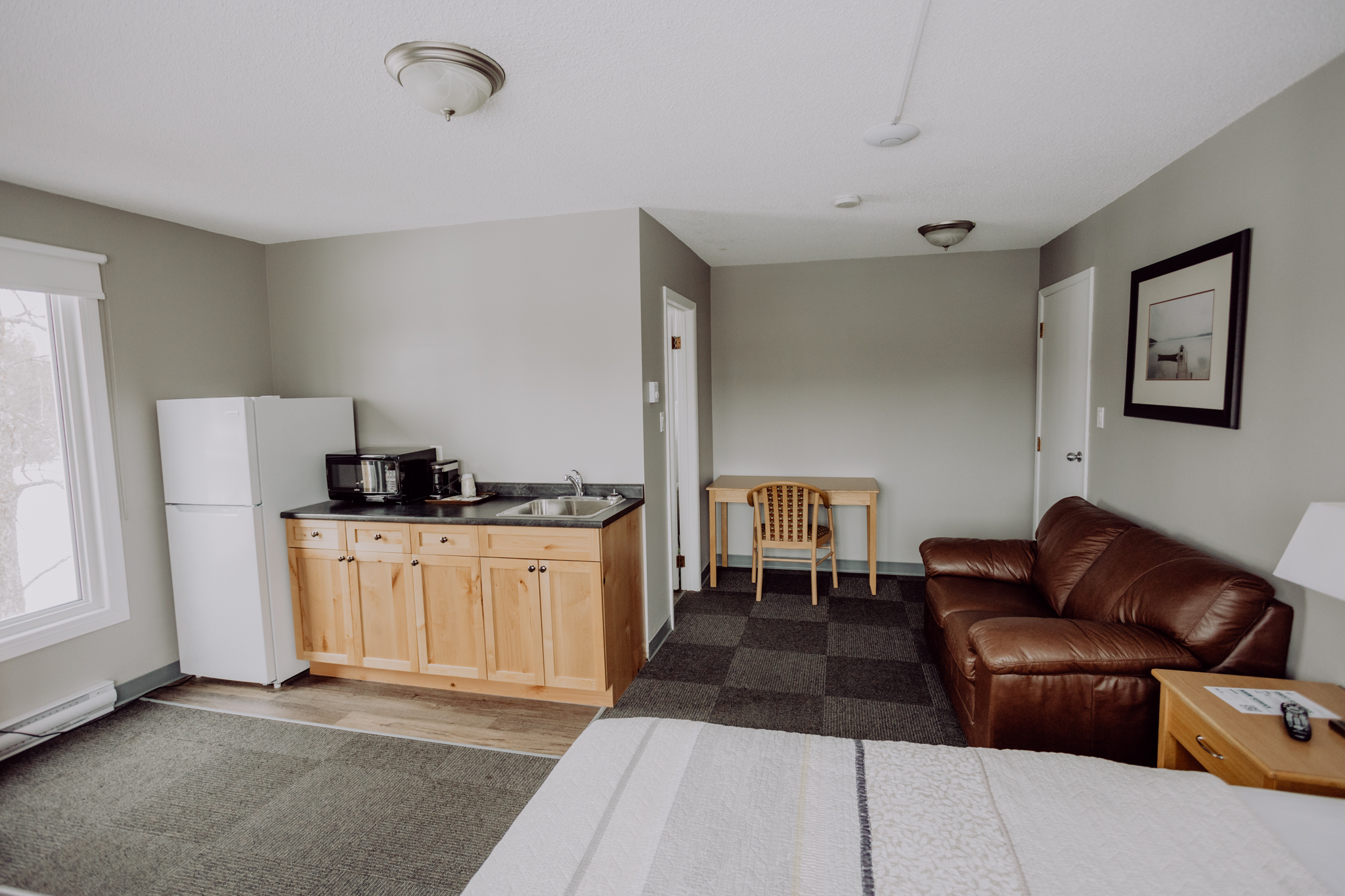 Eagle's Nest 305 living