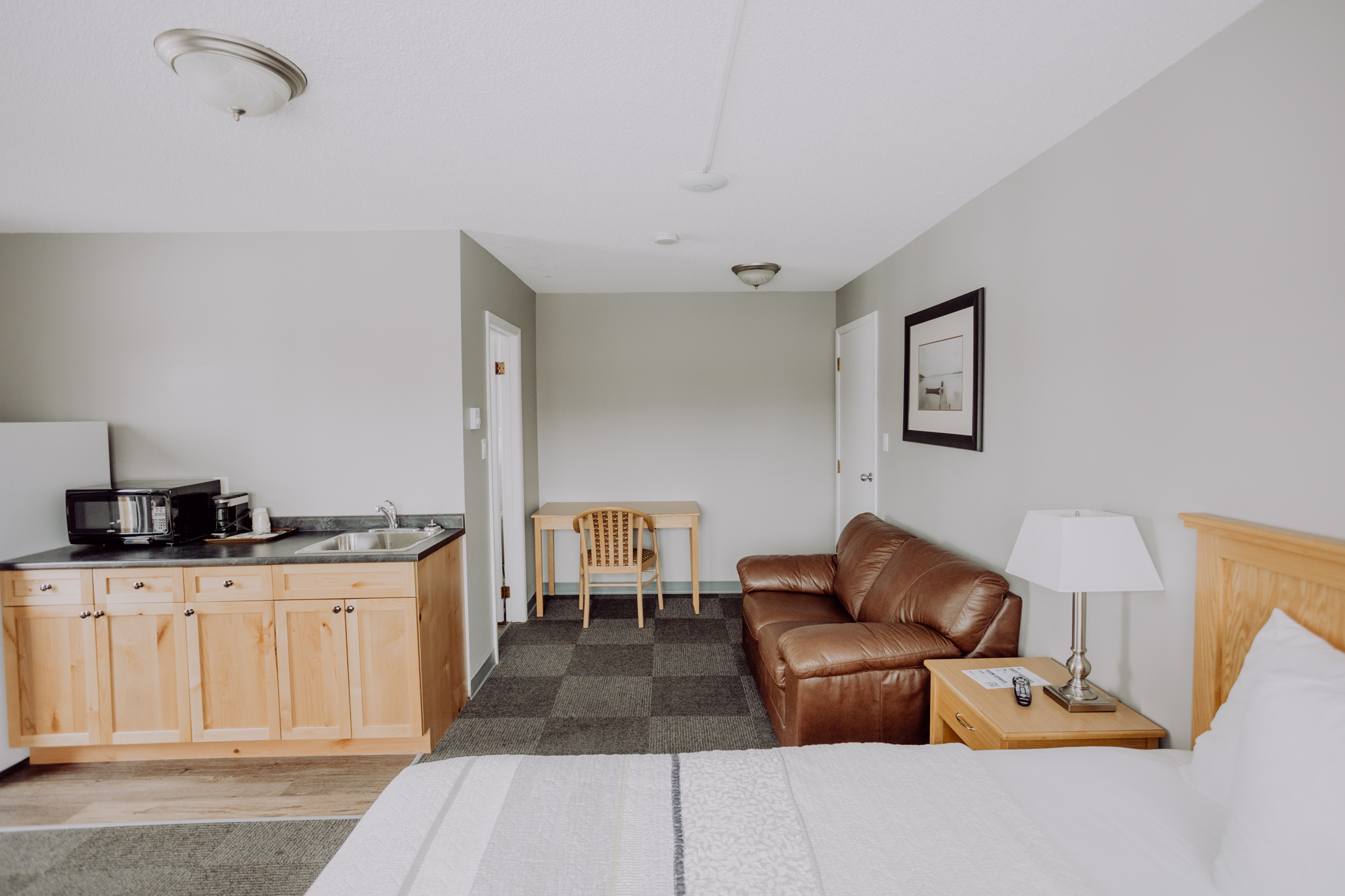 Eagle's Nest 305 living