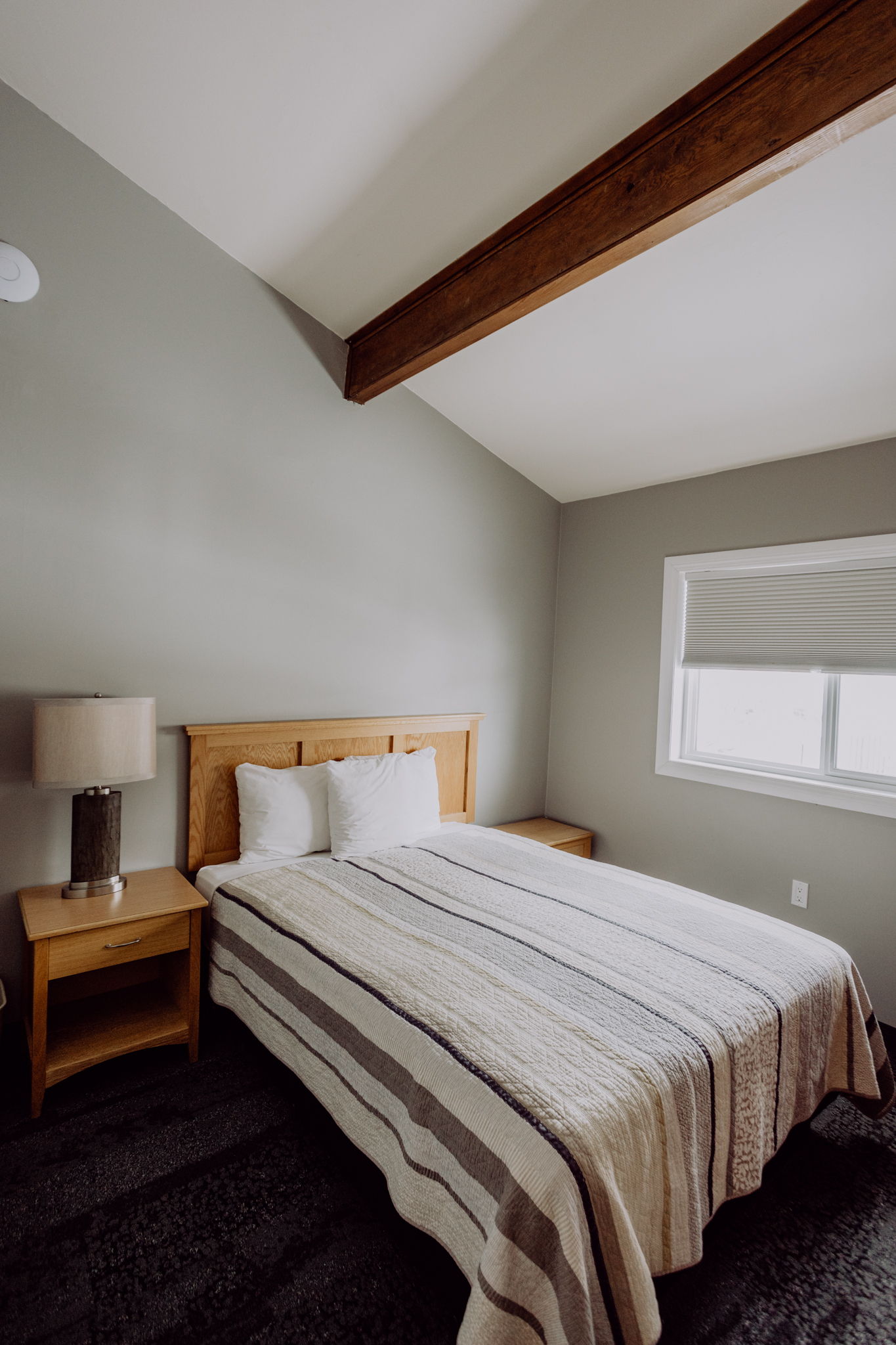 Knotty Pine Cabin 301 bedroom 1